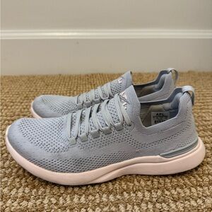 APL Women's Athletic Shoes in Gray and Pink
